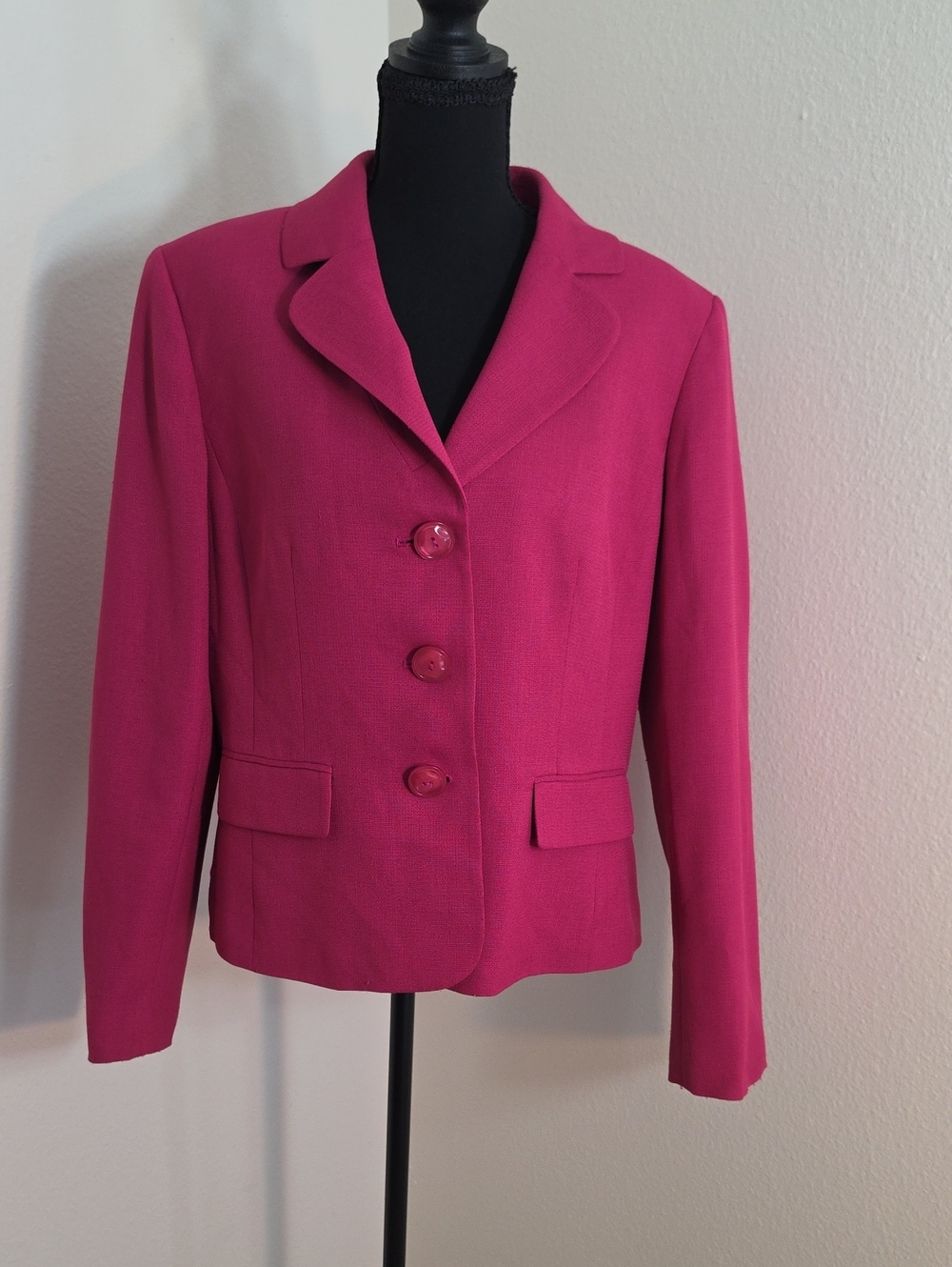 Evan Picone Fuchsia Button Front Blazer